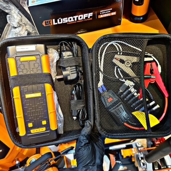 LUSQTOFF CARGADOR/ARRANCADOR MULTIFUNCION