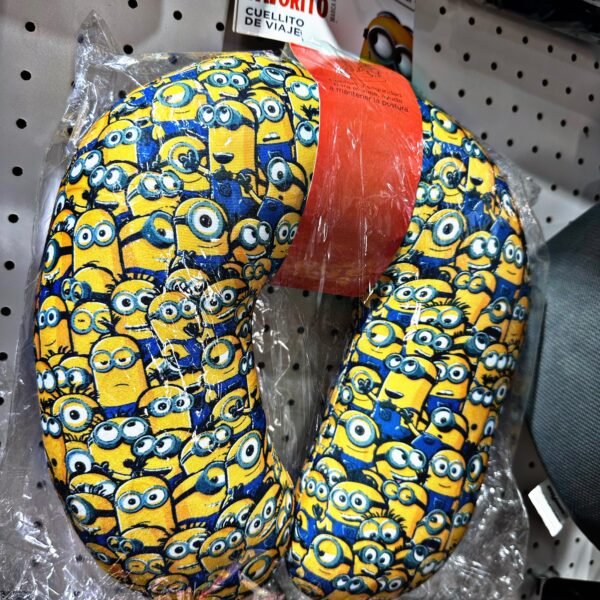 ALMOHADON PARA VIAJE ADULTO MINIONS