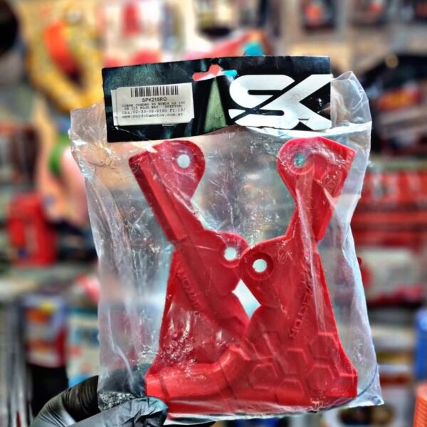 SPEKTOR CUBRE CUADRO ROJO HONDA XR 150/125