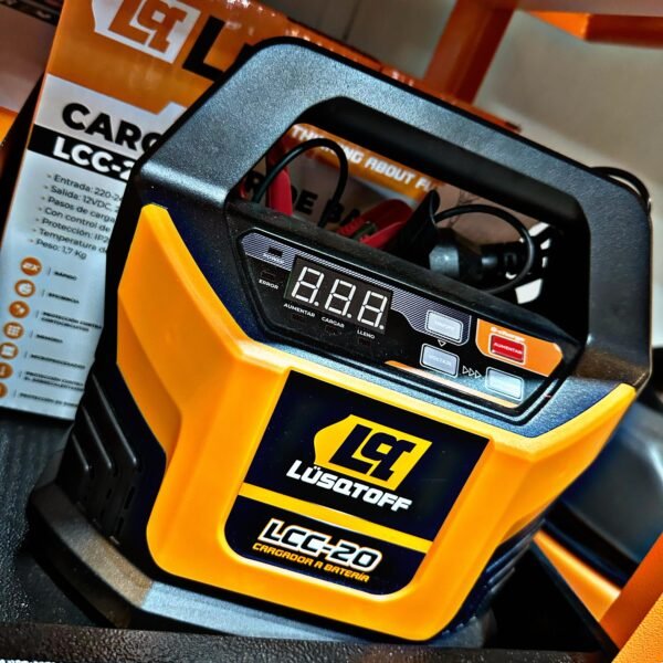 LUSQTOFF CARGADOR BATERIA 20A 12V 250V 50HZ