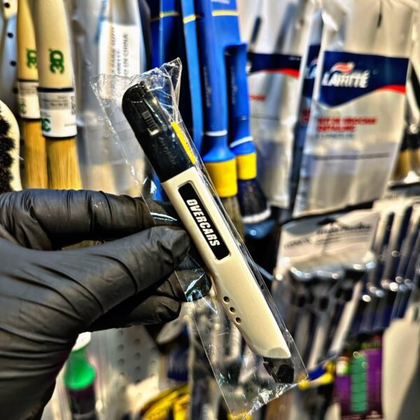 CUTTER ERGONOMICO OVERCARS 9ML 30 GRADOS