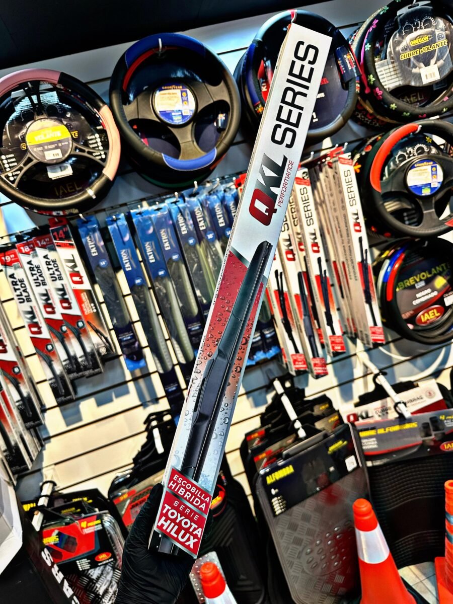 ESCOBILLA QKL SERIES HILUX 22" Y 16"