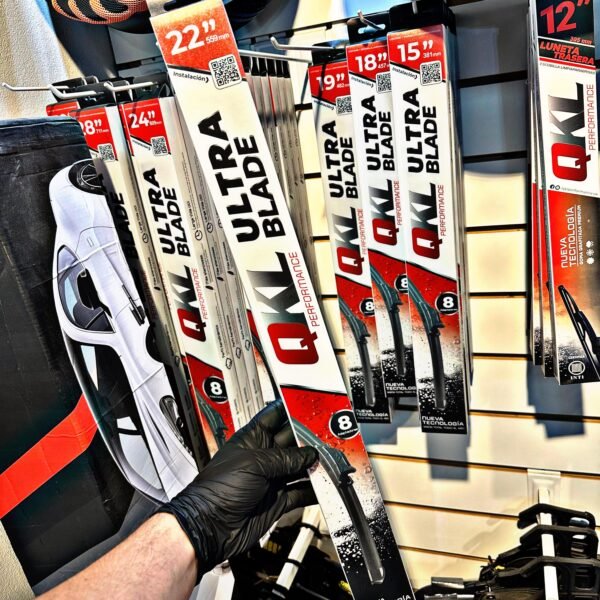 ESCOBILLA QKL ULTRA BLADE DELANTERA 22"