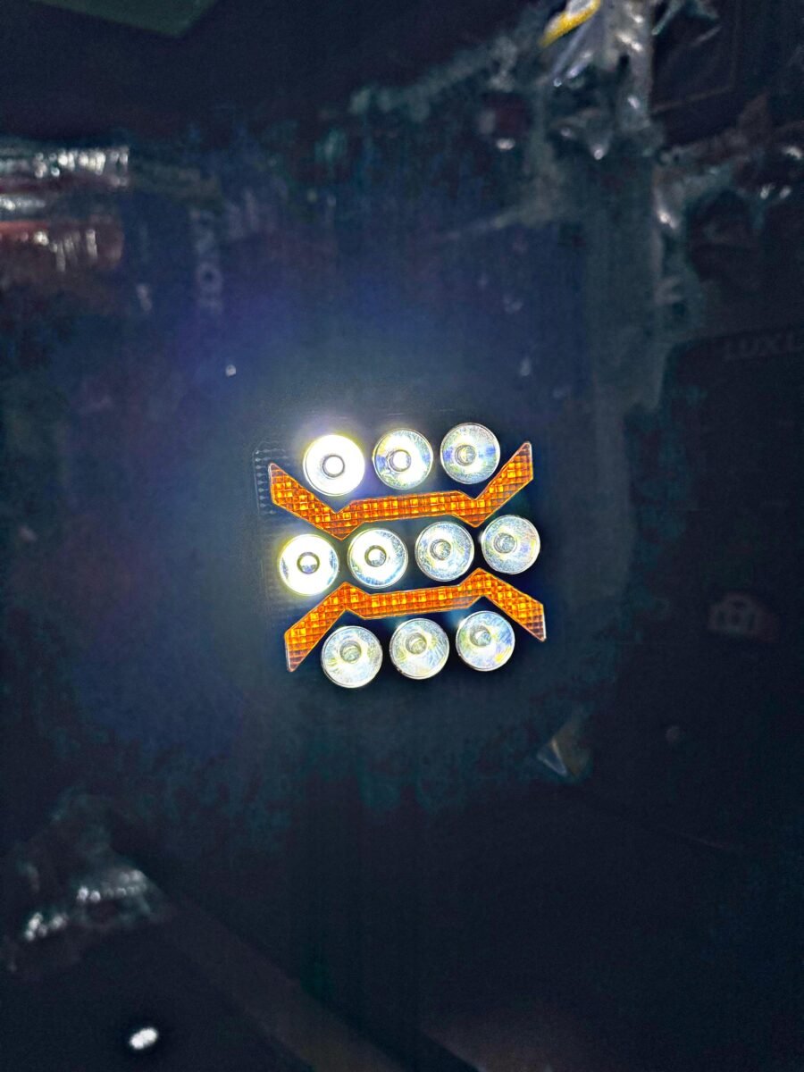 FARO CUADRADO 10 LED - Imagen 2