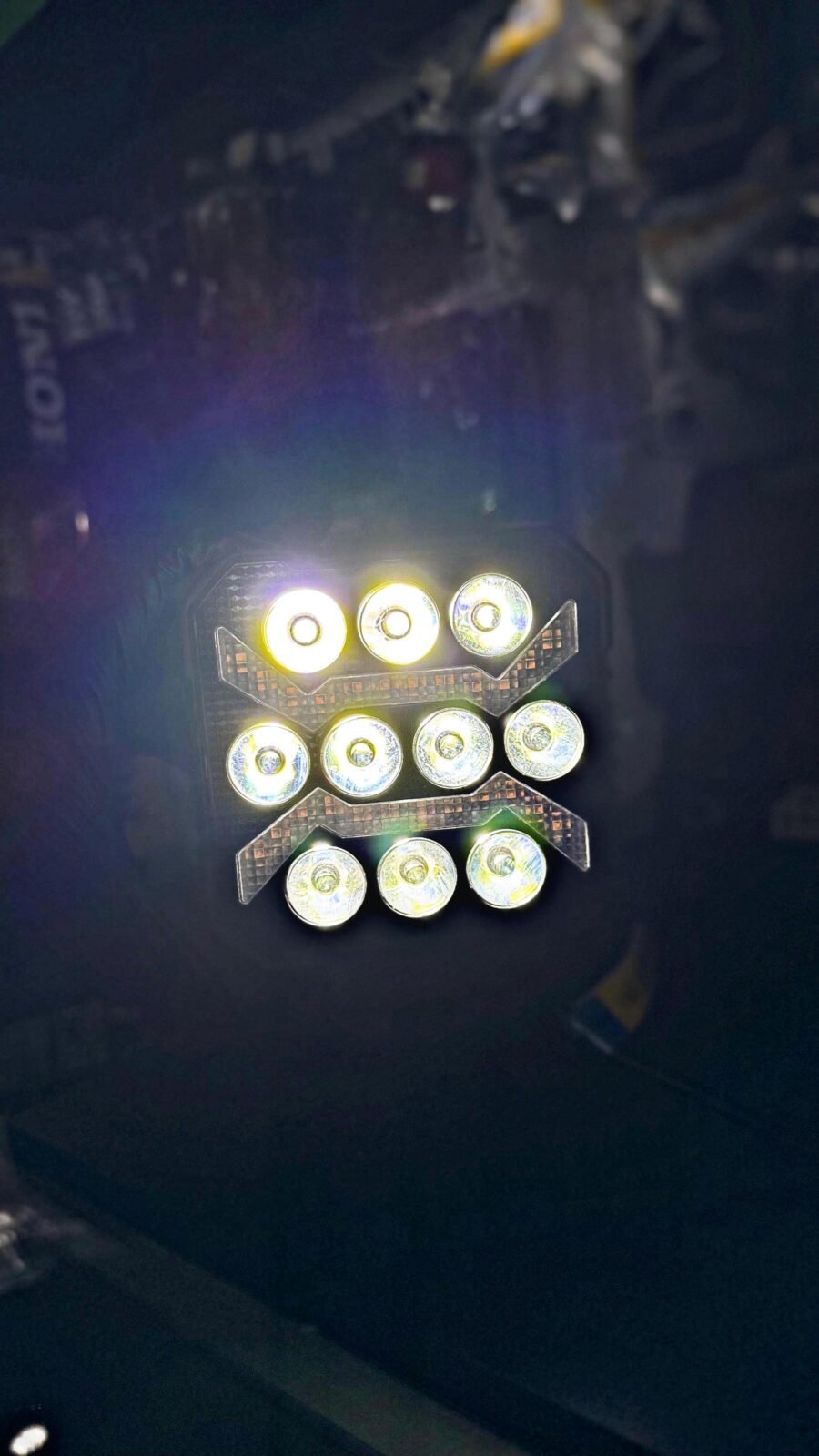 FARO CUADRADO 10 LED - Imagen 3