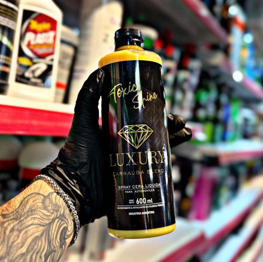 LUXURY TOXIC SHINE
