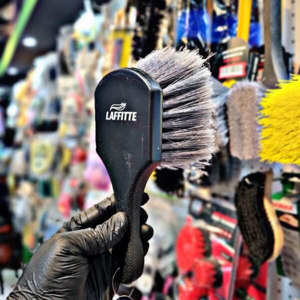 CEPILLO PARA LLANTA-NEUMATICO- PASA RUEDA CORTO LAFFITTE