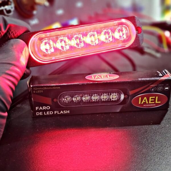 FARO IAEL 6 LEDS EXTRA CHATO, FLASH Y FIJO, 6W, 12-24V ROJO