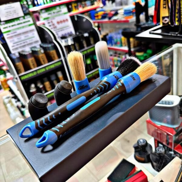 SET X4 PINCELES PREMIUM LAFFITTE