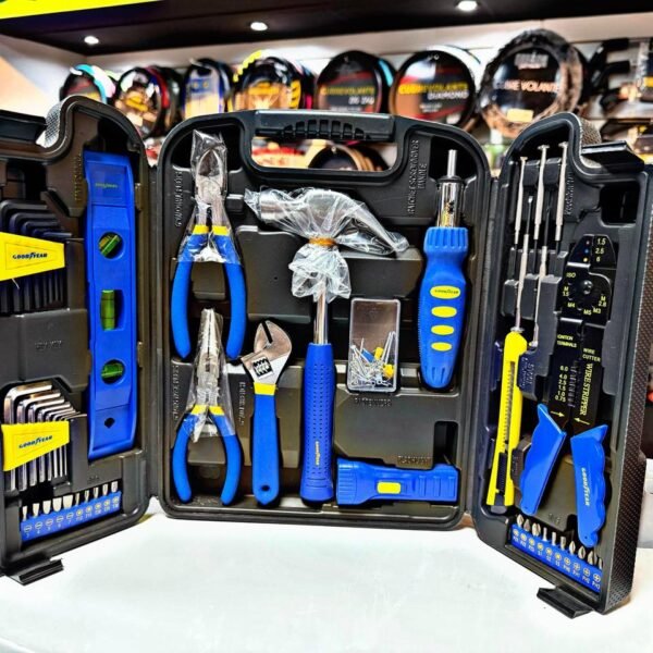 KIT DE HERRAMIENTAS GOOD YEAR 90PCS