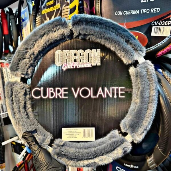 CUBRE VOLANTE OREGON PLUSH GRIS C/AGARRE