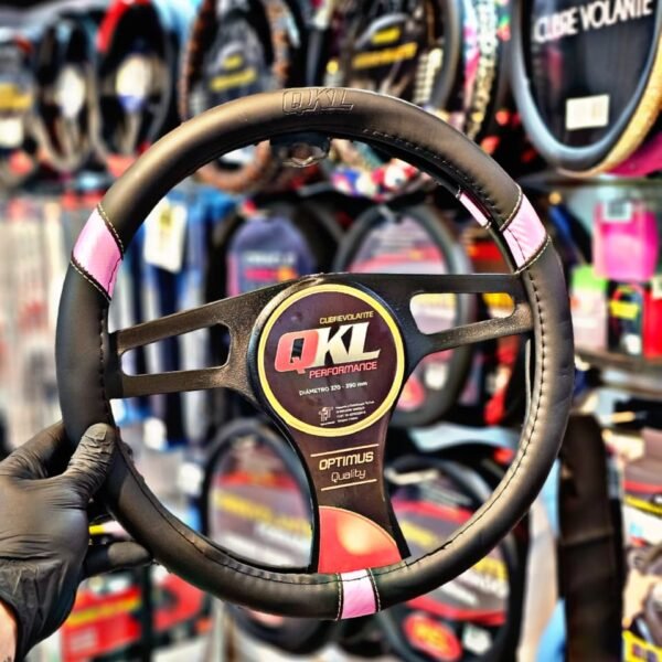 CUBRE VOLANTE QKL NEGRGO/CARBON/ROSA